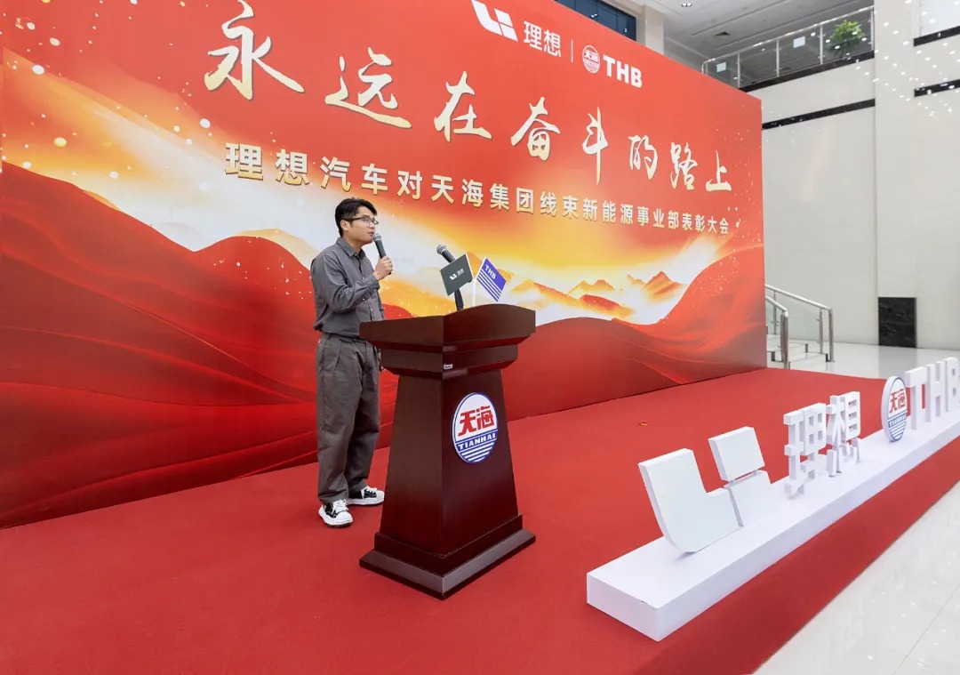 下载.jpg